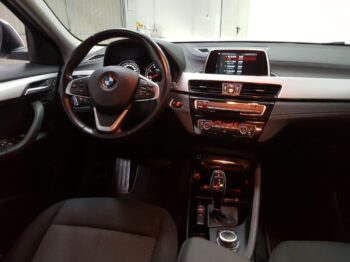 
									BMW X2 SDRIVE18D lleno								