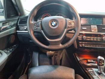 
									BMW X4 xDrive20d 5p. lleno								