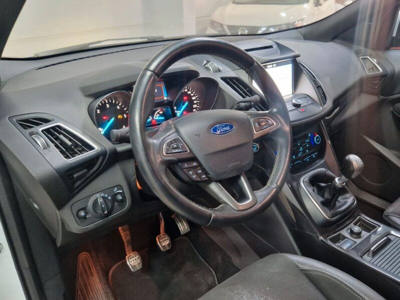 
								FORD Kuga 2.0 TDCi 110kW 4×2 ASS STLine 5p. lleno									
