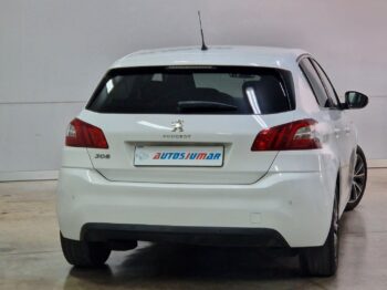 
									PEUGEOT 308 5p Style 1.6 BlueHDi 100 lleno								