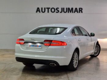 
									JAGUAR XF 2.2 Diesel Classic 4p. lleno								