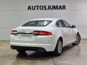 
									JAGUAR XF 2.2 Diesel Classic 4p. lleno								