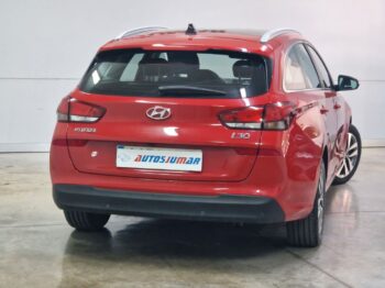 
									HYUNDAI i30 1.6 CRDI 85kW 116CV Tecno Sky DT 5p. lleno								