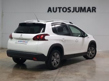 
									PEUGEOT 2008 Signature BlueHDi 73KW 100CV lleno								