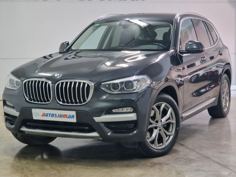 
								BMW X3 xDrive20d 5p. lleno									