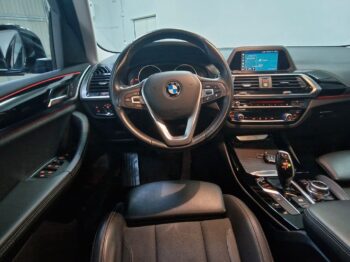 
									BMW X3 xDrive20d 5p. lleno								