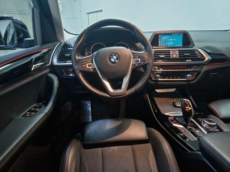 
								BMW X3 xDrive20d 5p. lleno									