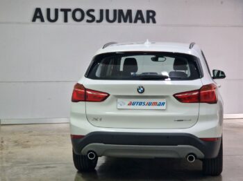 
									BMW X1 sDrive18d 5p. lleno								