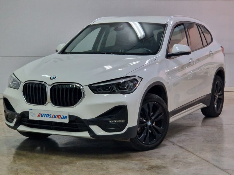 
								BMW X1 sDrive18dA Corporate lleno									