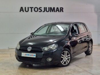 
									VOLKSWAGEN Golf 1.6 TDI 105cv BlueMotion 5p. lleno								