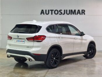 
									BMW X1 sDrive18dA Corporate lleno								