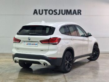 
									BMW X1 sDrive18dA Corporate lleno								