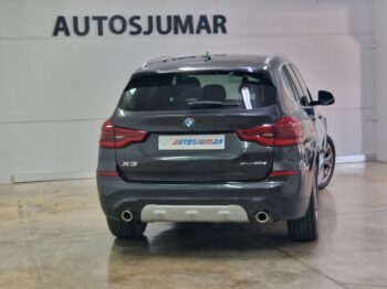 
									BMW X3 xDrive20d 5p. lleno								