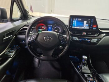 
									TOYOTA C-HR 1.8 125H Dynamic Plus 5p. lleno								